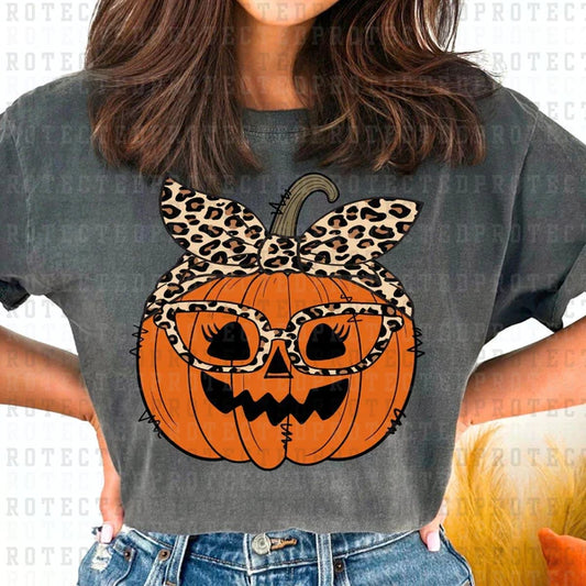 Smiley Pumpkin with Leopard Print